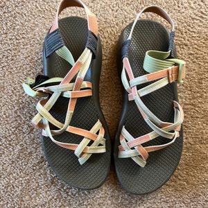 Chacó Sandals Women Size 8